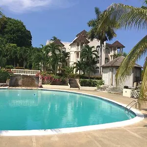 Apartment Sky Castles J3, Ocho Rios